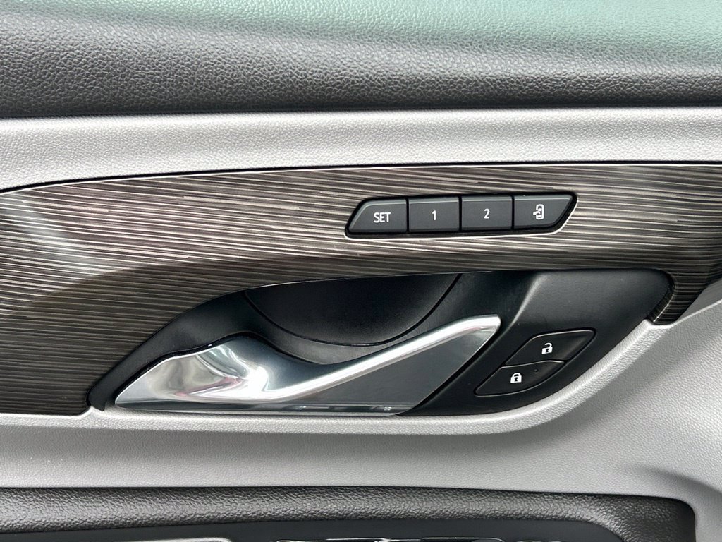 Used 2021 GMC Terrain SLT w/ Infotainment Package II FWD image 19