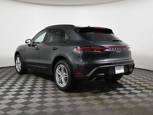 Used 2026 Porsche Macan AWD/4WD image 3