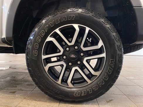 Certified 2024 Ford Ranger Lariat w/ FX4 Off-Road Package image 27