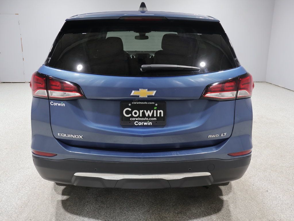 Used 2024 Chevrolet Equinox LT AWD/4WD image 3