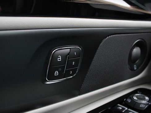 New 2026 Lincoln Nautilus Premier w/ Equipment Group 102A image 27