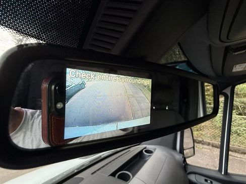 Used 2021 Mercedes-Benz Sprinter 2500 image 24