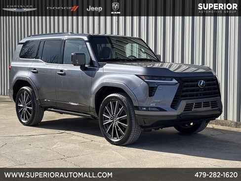 Used 2025 Lexus GX 550 image 1