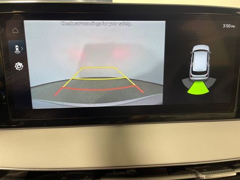 Certified 2025 Hyundai Palisade SEL image 24