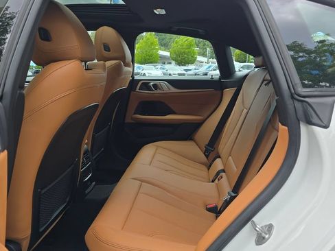 Used 2023 BMW i4 eDrive40 w/ Premium Package RWD image 17
