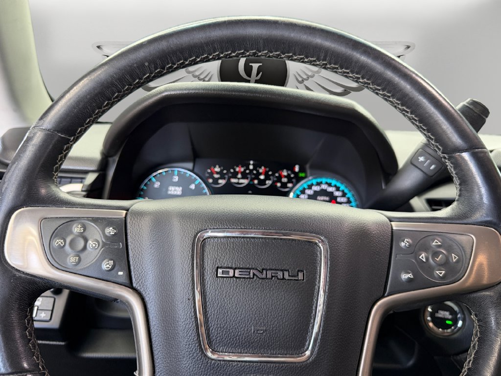 Used 2019 GMC Yukon XL Denali w/ Open Road Package AWD/4WD image 20