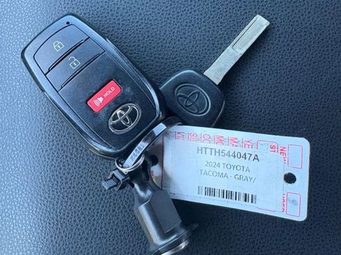 Used 2024 Toyota Tacoma SR image 32