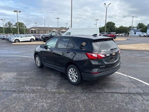Used 2021 Chevrolet Equinox LS w/ LS Convenience Package AWD/4WD image 7