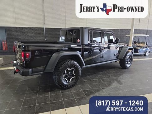 Used 2023 Jeep Gladiator Rubicon w/ Cold Weather Group image 5
