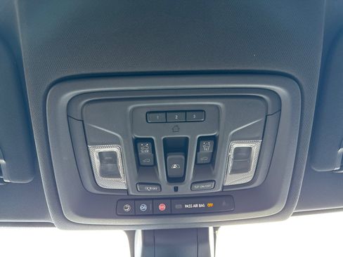 Used 2020 Chevrolet Silverado 2500 High Country w/ Z71 Off-Road Package image 22