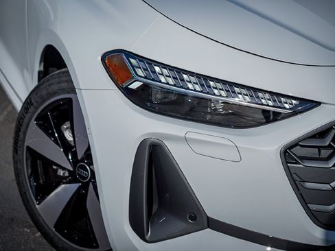 New 2025 Audi A5 2.0T Premium Plus Sedan image 2