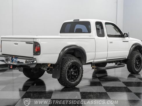 Used 2002 Toyota Tacoma PreRunner image 10