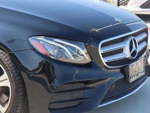 Used 2018 Mercedes-Benz E 300 image 8
