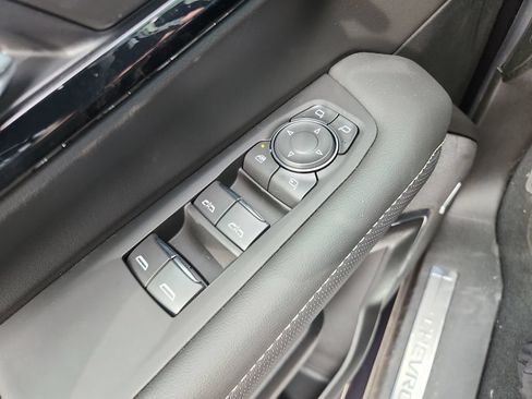 New 2026 Chevrolet Suburban Premier w/ Sun And Tow Package AWD/4WD image 11