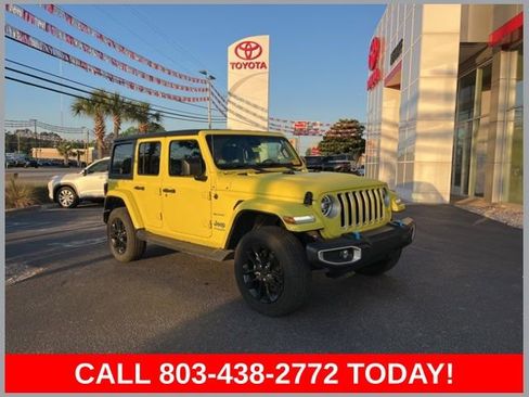 Used 2022 Jeep Wrangler Unlimited Sahara w/ Safety Group AWD/4WD image 1
