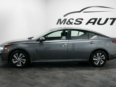 Used 2023 Nissan Altima 2.5 S FWD image 3