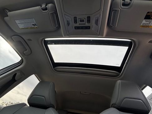 Used 2024 Toyota RAV4 Limited image 16