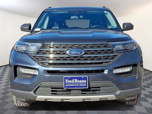 Certified 2022 Ford Explorer XLT w/ Equipment Group 202A image 2