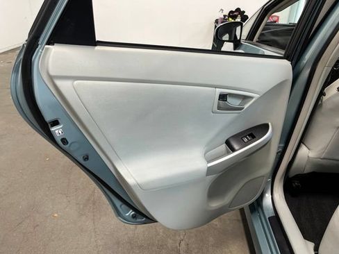 Used 2015 Toyota Prius Three FWD image 19
