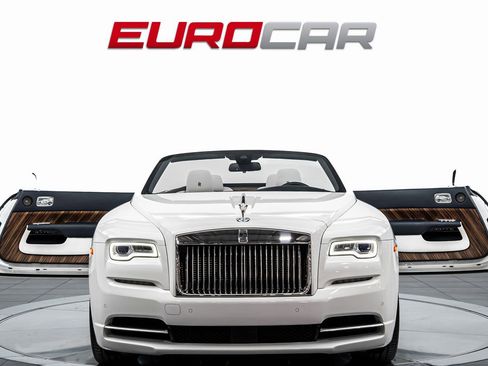 Used 2016 Rolls-Royce Dawn image 11