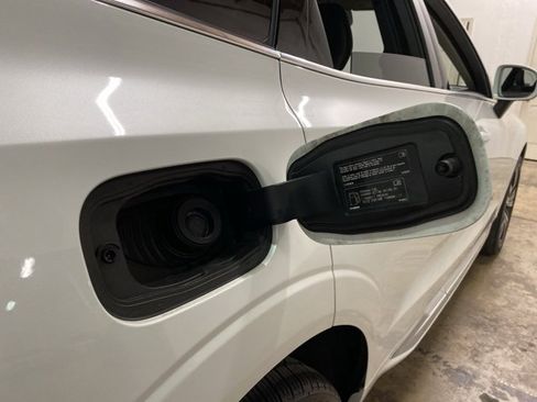 Used 2023 Volvo XC60 B5 Plus w/ Protection Package Premier image 95