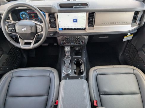 New 2026 Ford Bronco Outer Banks AWD/4WD image 5