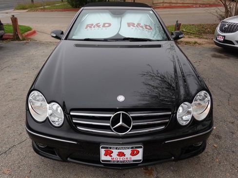 Used 2007 Mercedes-Benz CLK 550 2dr Cabriolet 5.5L image 2