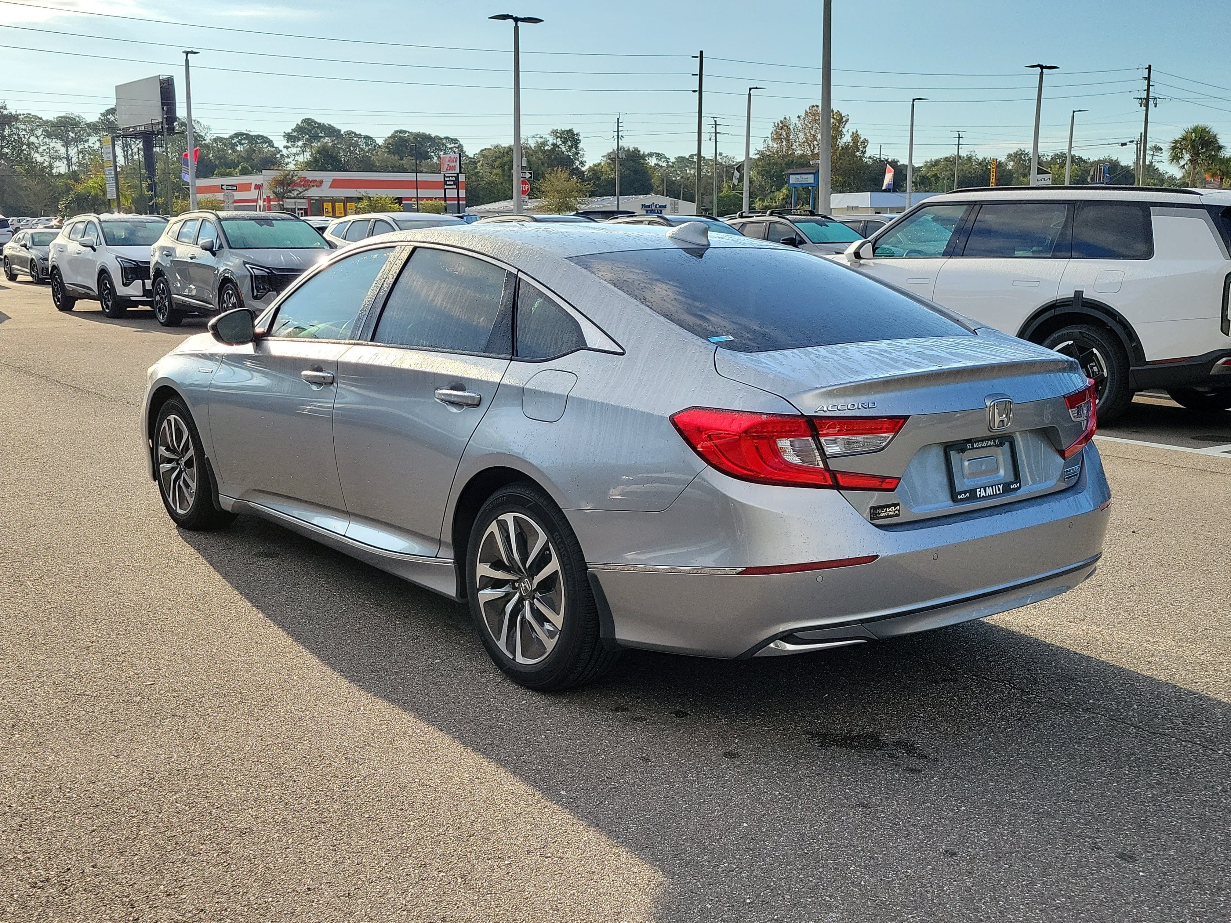 Used 2020 Honda Accord Touring image 4