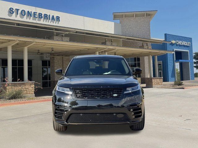 Used 2024 Land Rover Range Rover Velar Dynamic SE AWD/4WD image 9