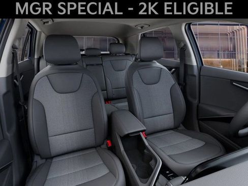 New 2025 Kia Niro EX Touring image 15