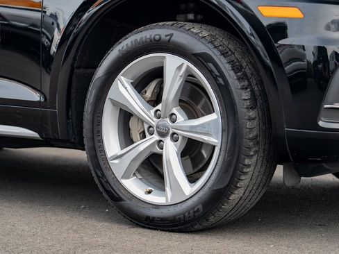 Used 2020 Audi Q5 Premium Plus image 8