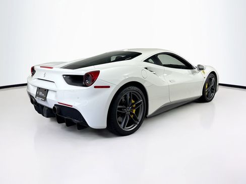 Certified 2016 Ferrari 488 GTB RWD image 7