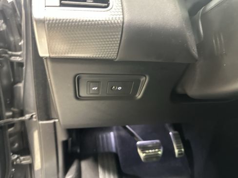 Used 2022 Land Rover Range Rover Sport HST AWD/4WD image 37