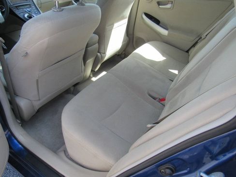 Used 2010 Toyota Prius Five FWD image 17