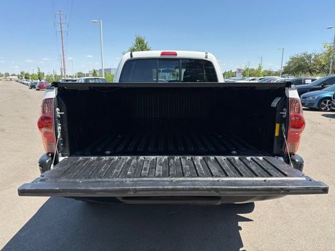 Used 2014 Toyota Tacoma 4x4 Access Cab w/ Convenience Package image 17