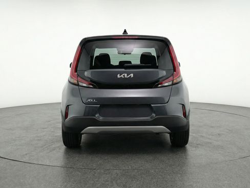 Used 2025 Kia Soul LX w/ LX Technology Package image 7
