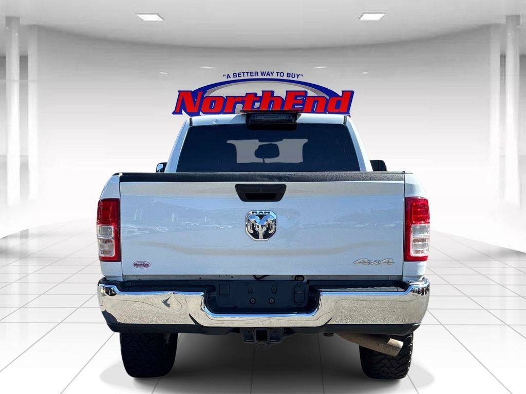 Used 2022 RAM 2500 Tradesman w/ Chrome Appearance Group AWD/4WD image 6
