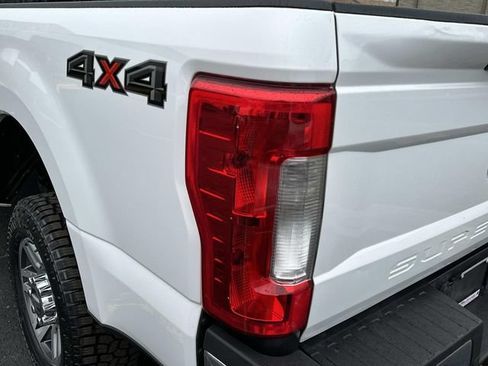 Used 2019 Ford F250 Lariat w/ Lariat Value Package AWD/4WD image 15
