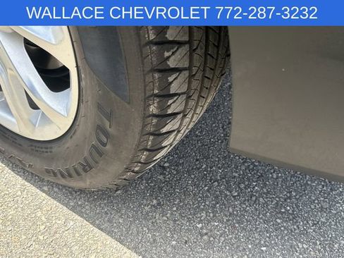 Certified 2021 Chevrolet Equinox LT FWD image 16