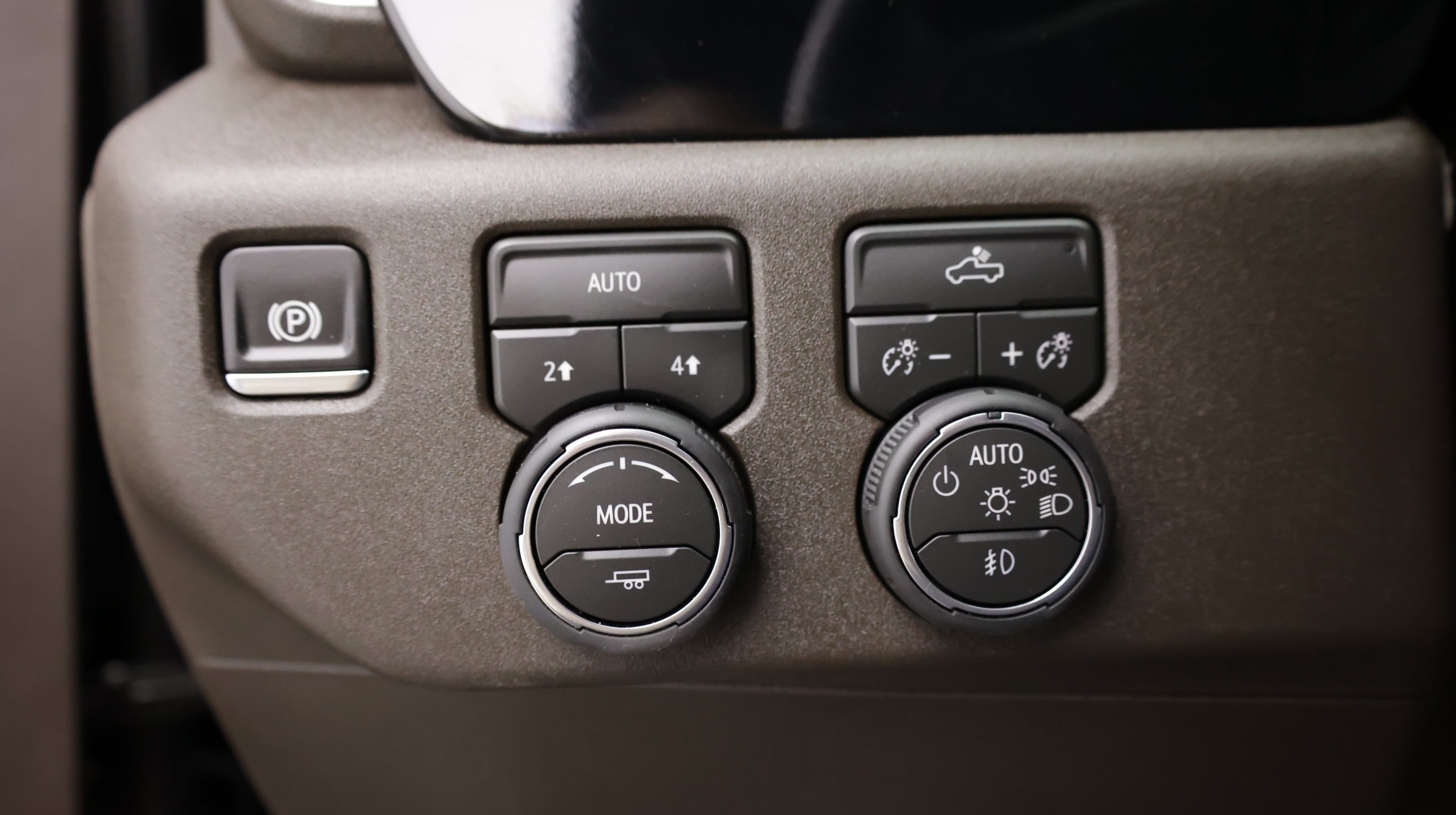 Used 2026 Chevrolet Silverado 1500 RST AWD/4WD image 17