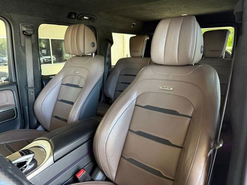 Certified 2022 Mercedes-Benz G 63 AMG 4MATIC image 15
