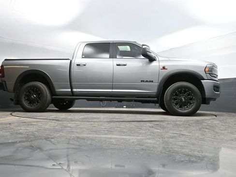 Used 2024 RAM 3500 Laramie w/ Night Edition image 59