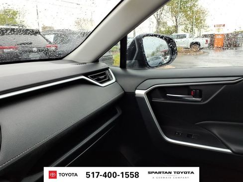 Used 2024 Toyota RAV4 XLE FWD image 24