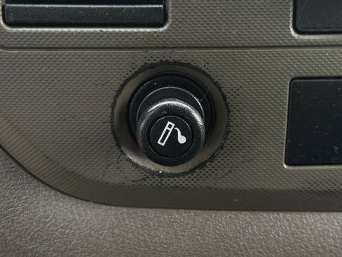 Used 2008 Dodge Ram 1500 Truck SLT w/ Trailer Tow Group image 19