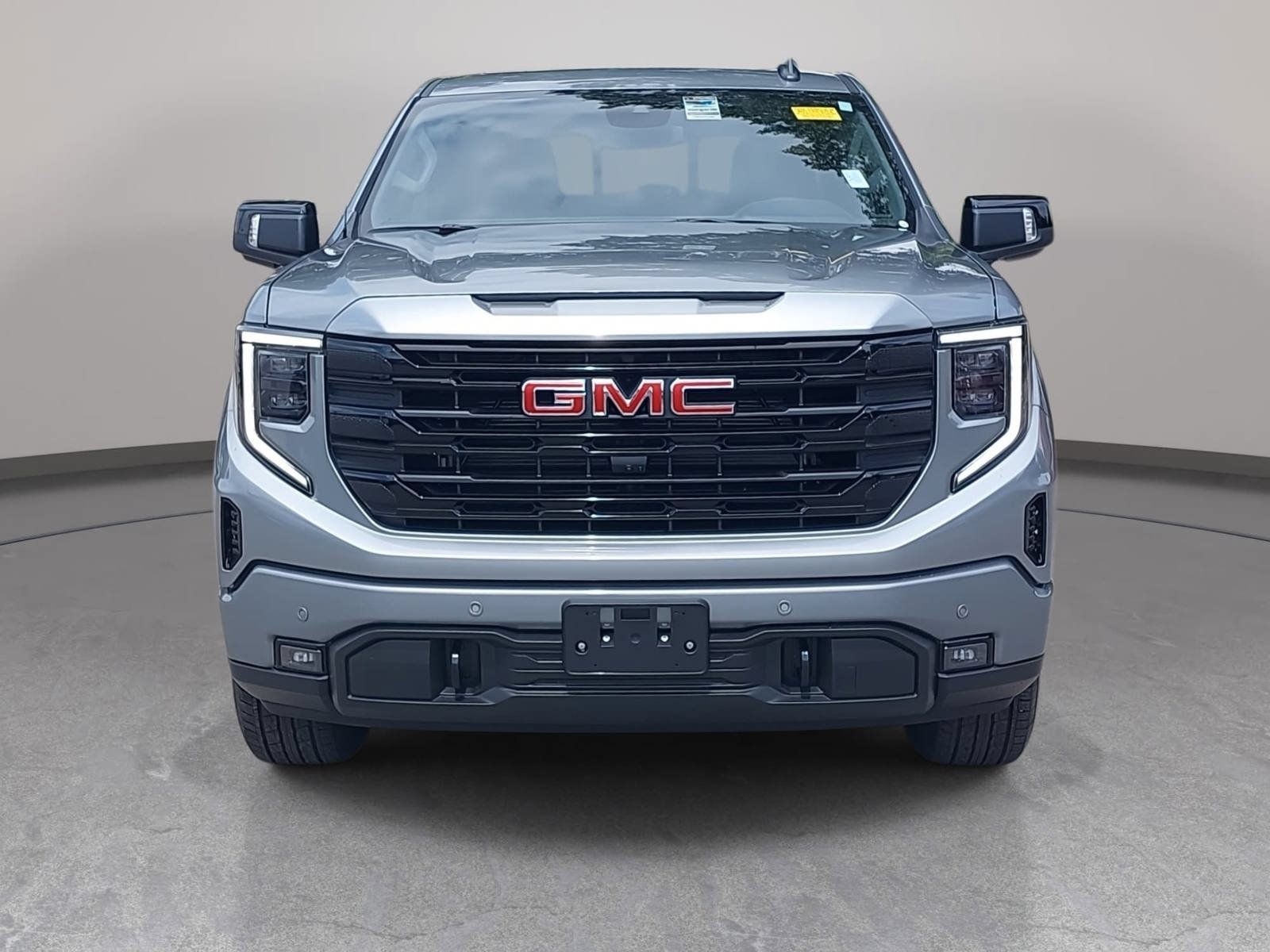 Used 2026 GMC Sierra 1500 Elevation w/ Elevation Premium Package AWD/4WD image 2