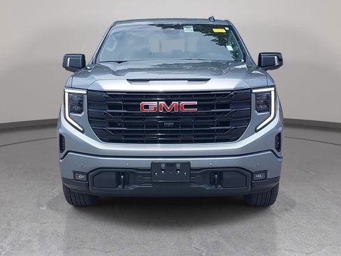 Used 2026 GMC Sierra 1500 Elevation w/ Elevation Premium Package AWD/4WD image 2