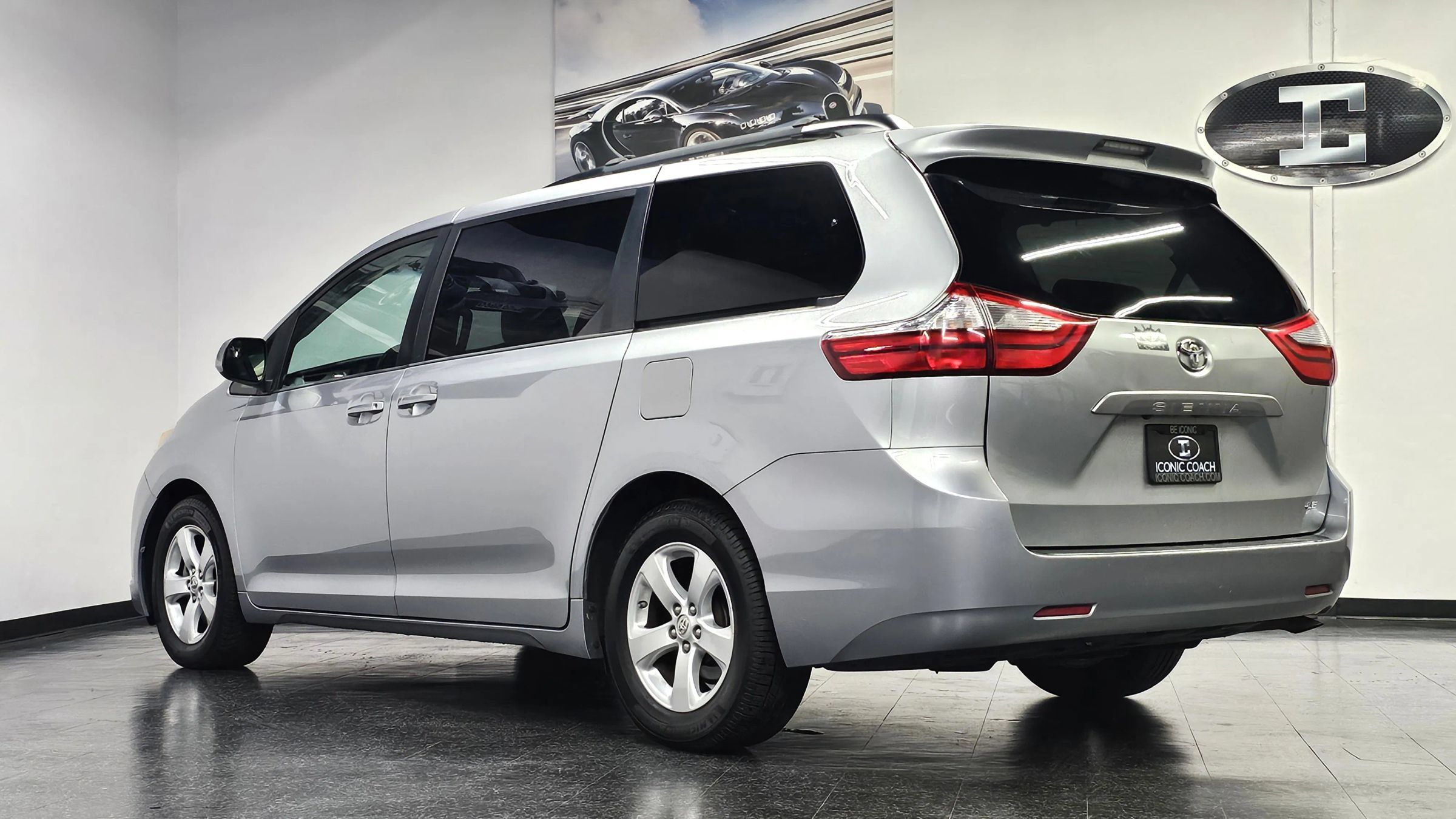 Used 2016 Toyota Sienna LE FWD image 20