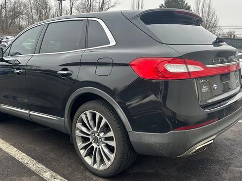Used 2018 Lincoln MKX Reserve w/ Driver Assistance Package image 3