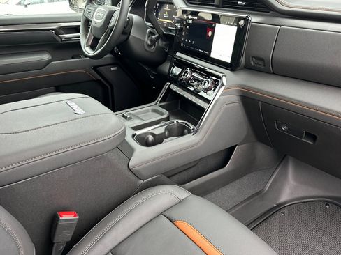 New 2026 GMC Sierra 2500 AT4 w/ AT4 Premium Plus Package image 16