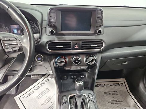 Used 2021 Hyundai Kona SEL image 18
